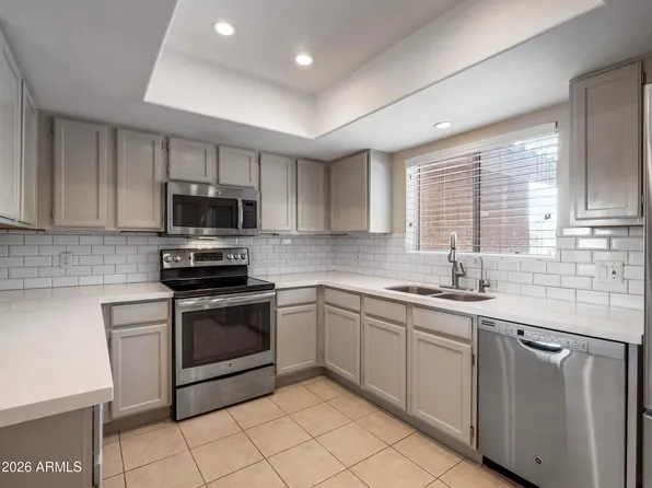 9745 N 95TH Street #227, Scottsdale, AZ 85258