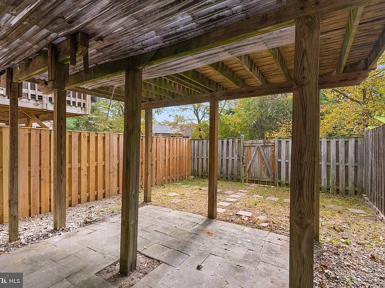 14205 Castlemoor Ct — Photo 20