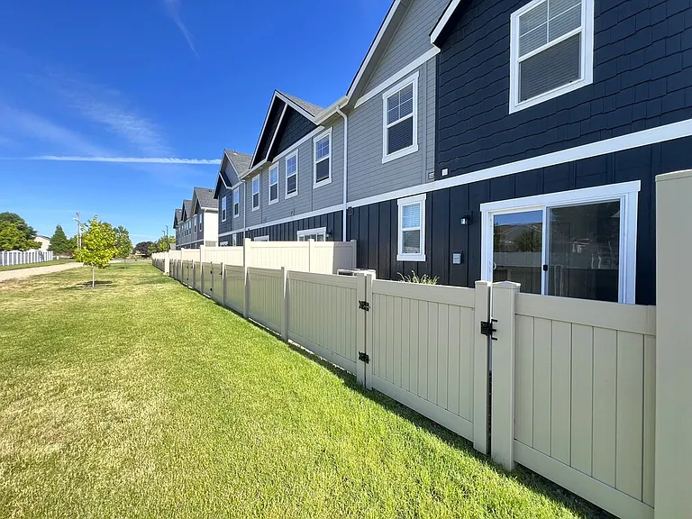 10744 W Brownstone Ln — Photo 42