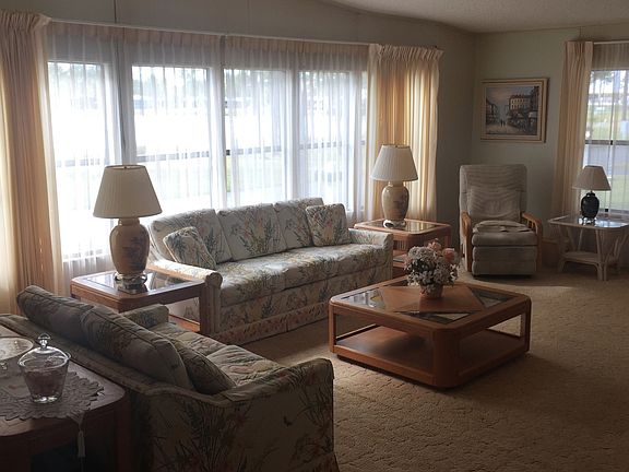 5th image of 2845 Tara Lakes Cir