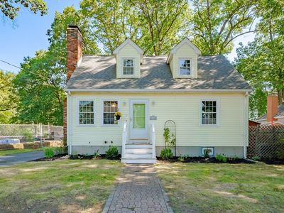 69 Whitney Ave, Framingham, MA, 01702