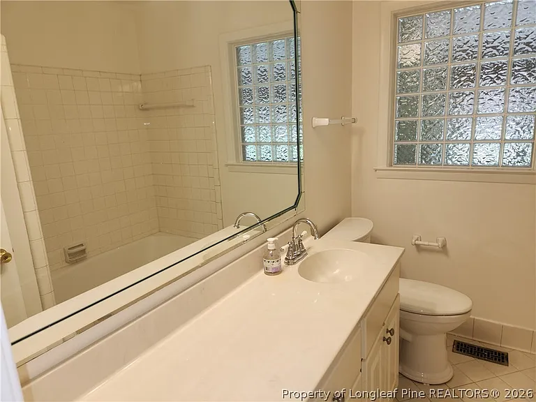 1810 Pugh St — Photo 16