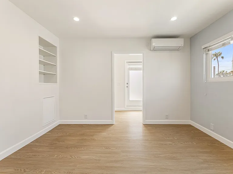 117 Strand St #7 — Photo 13