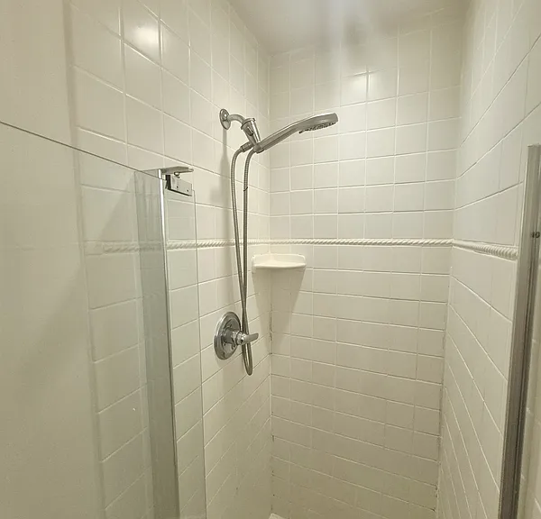 2404 Barracks Ct #1 — Photo 18