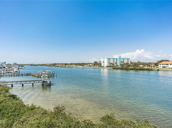 19925 Gulf Blvd APT 102, Indian Shores, FL 33785