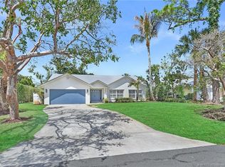 352 SW Ridge Ln, Stuart, FL 34994