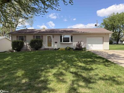 703 E 12th St, Carroll, IA, 51401