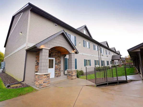 24 Sunshine Cir #13, Chippewa Falls, WI 54729