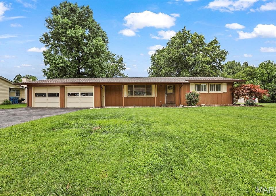 1st image of 3411 Glennoak Dr