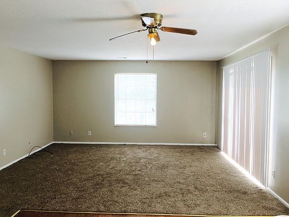 2nd image of 6307 Ash Ave APT 4