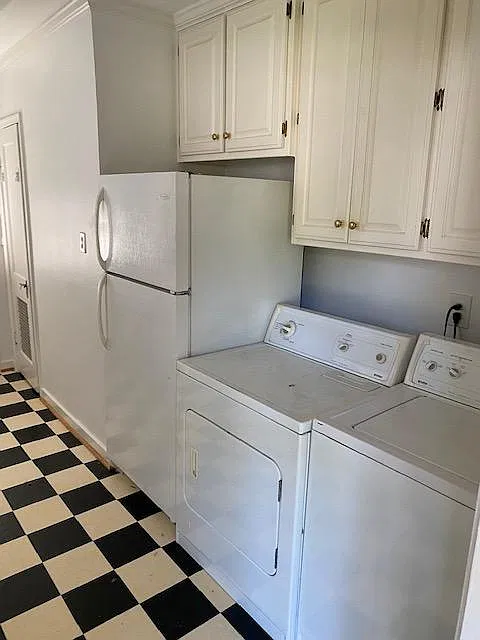 3 bed, 974 sqft, $1,650 — Photo 3