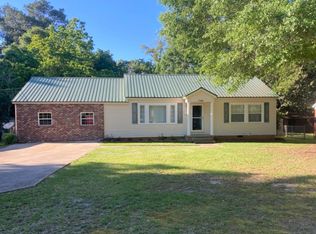 749 Garden Dr, Laurel, MS 39440
