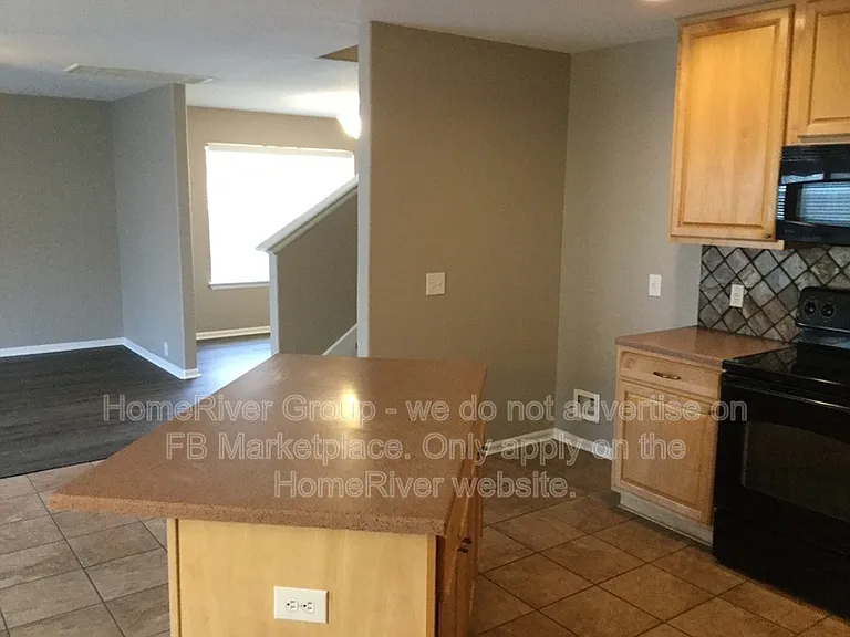 3815 Valencia Peak — Photo 9