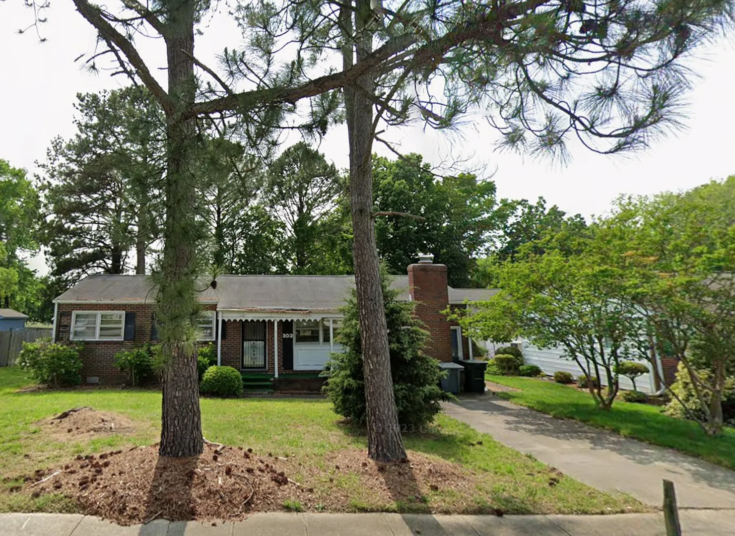Fully Renovated 3-Bedroom Ranch Home for Lease Hampton, Newmarket Area — Photo 2