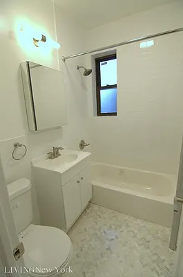 Rented by Living New York | media 10