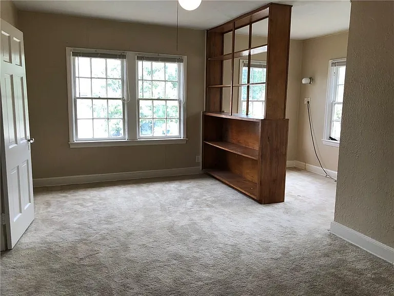 5800 Vickery Blvd #7 — Photo 6