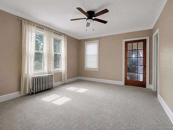 2nd image of 953 E 226th Street