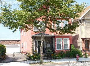 329 Washington St #2, Somerville, MA 02143