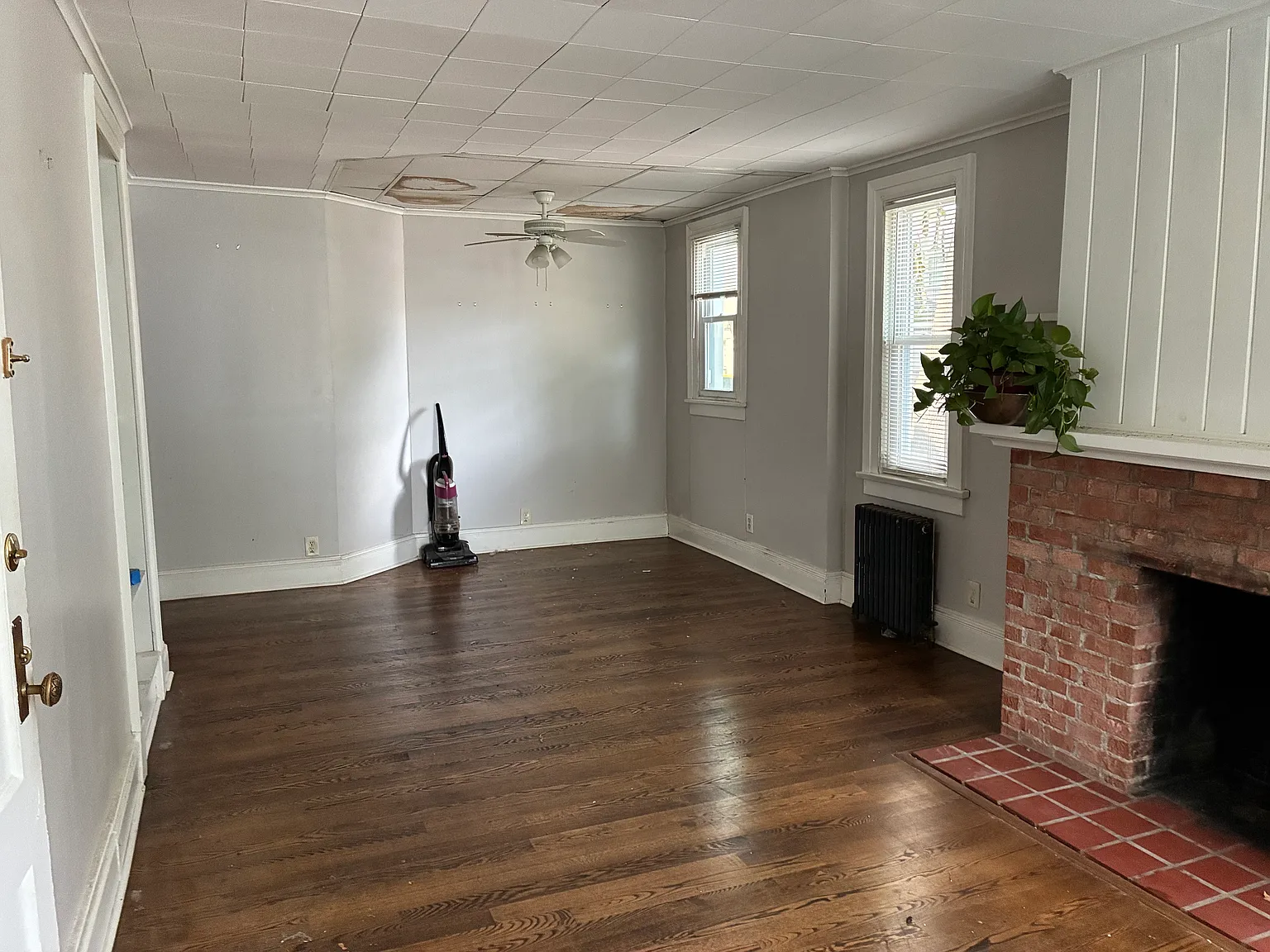1 bed, 550 sqft, $1,000 — Photo 3