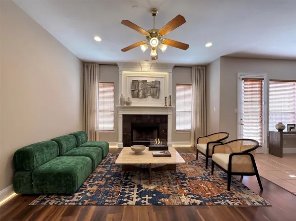 532 Silver Maple Dr, Irving, TX 75063