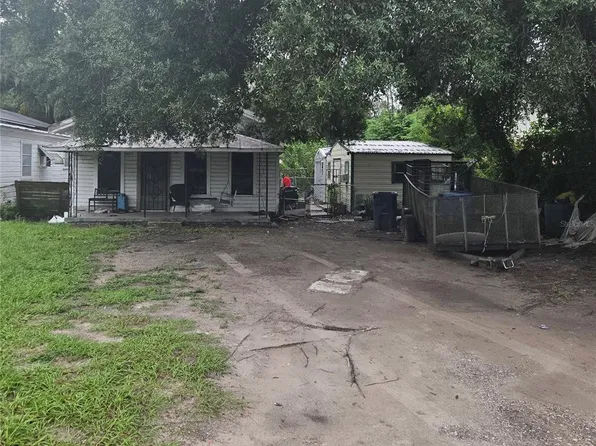 4405 E HENRY AVENUE, TAMPA, FL 33610