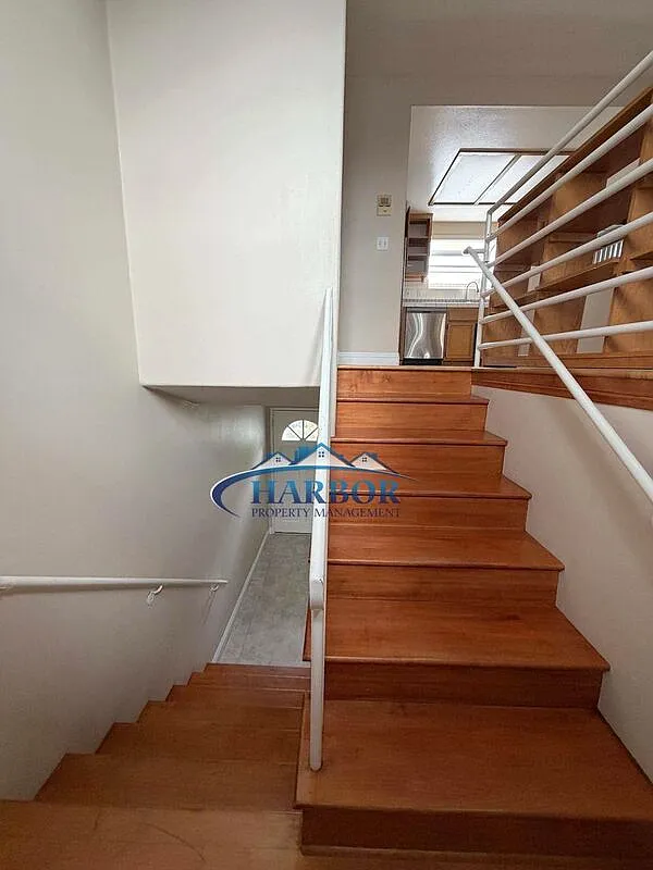 2 bed, 2.5 bath, $2,995 — Photo 4