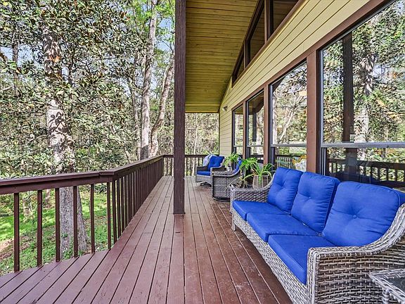 14th image of this home