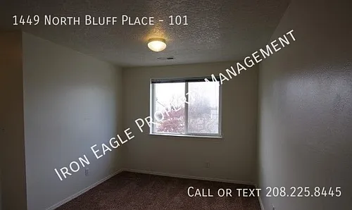1449 N Bluff Pl #101 Photo 1