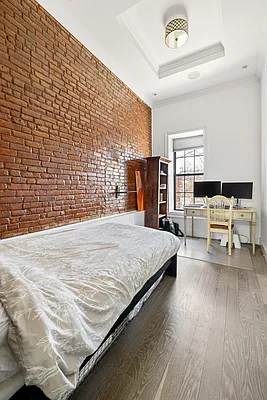 Rented by Keller Williams NYC | media 39