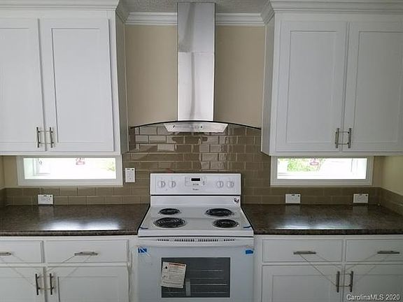 2nd image of Carolina Ave #6
