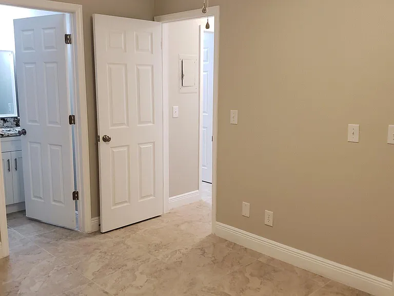 Antonio Cir — Photo 10