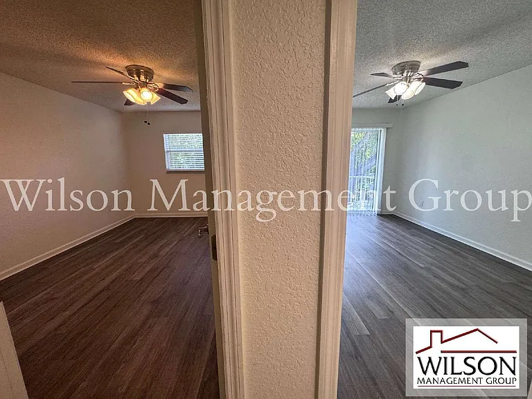 115 E Smith St #8 — Photo 13