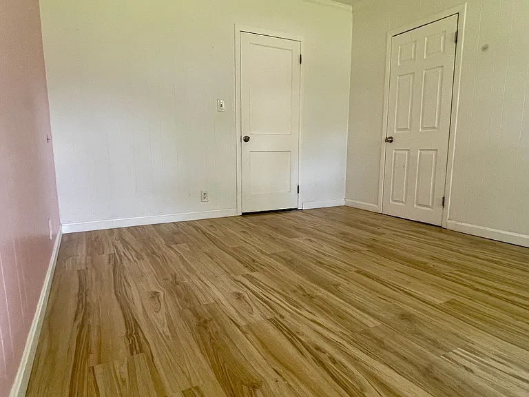 4 Mill St #1 — Photo 11