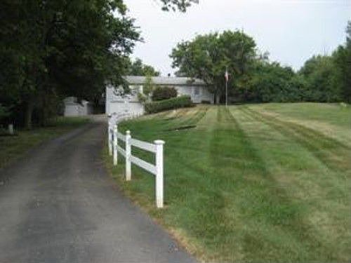 1st image of 7605 Rolling Meadows Dr