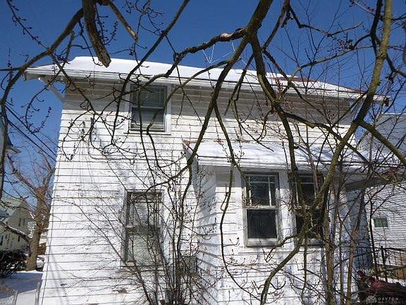 2nd image of 910 Sunnyview Ave