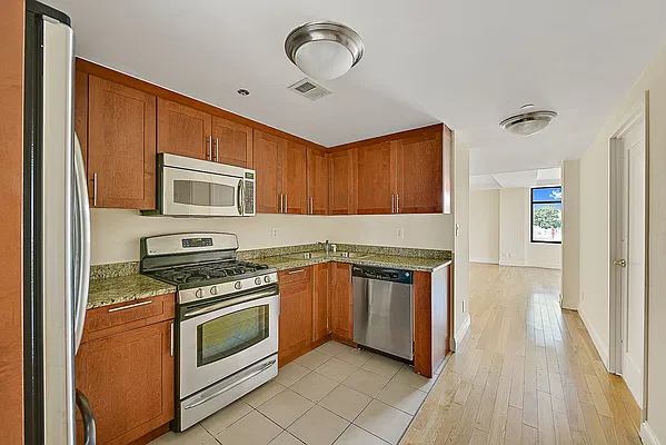 Rented by Julia B Fee Sotheby's International Realty | media 2