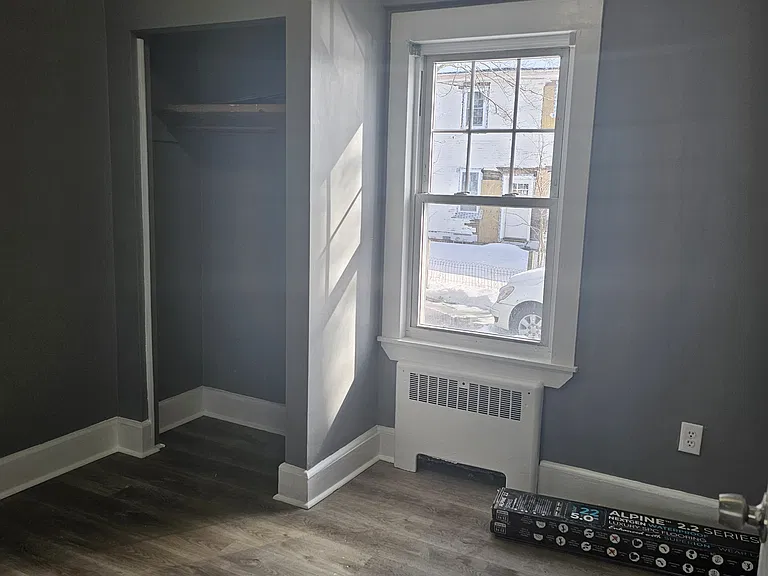 9 Lafayette Rd — Photo 6