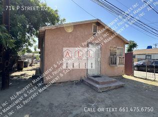 714 P St #1/2-2, Bakersfield, CA 93304