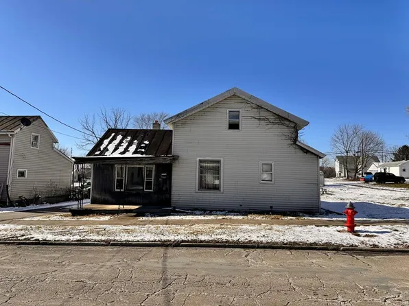 38 2nd St, Shelby, OH 44875