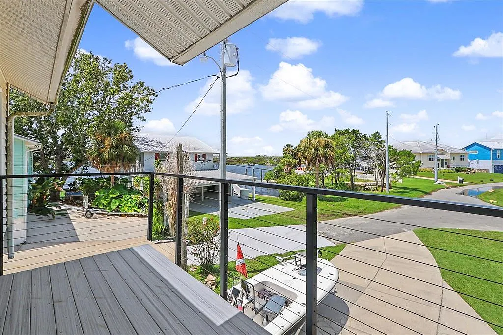 3 bed, 3.0 bath, 1125 sqft, $4,500 — Photo 4