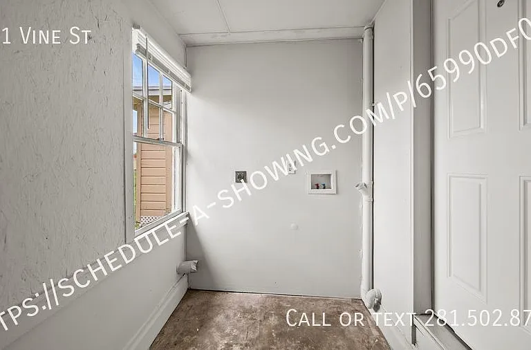 741 Vine St — Photo 9