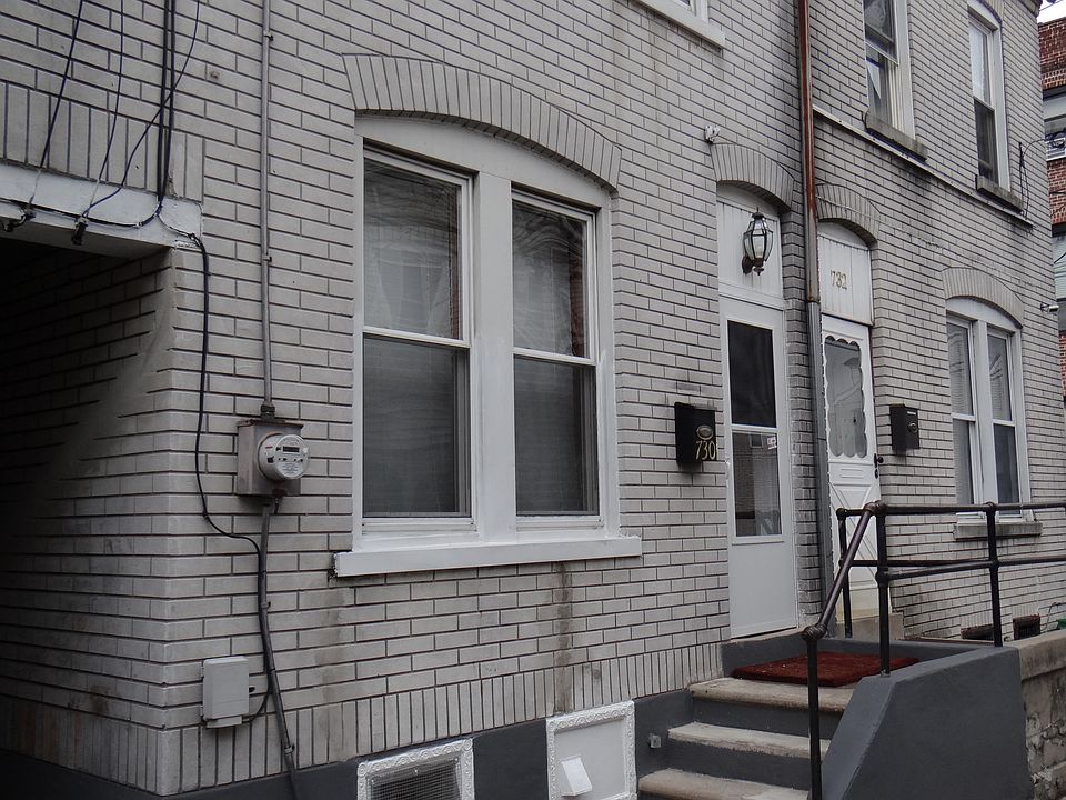 1st image of 730 N Railroad St