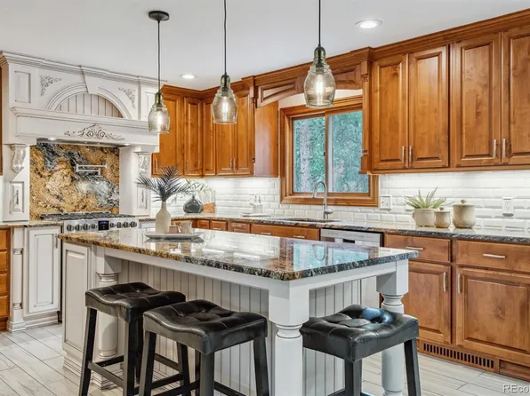 6723 Perry Park Boulevard, Larkspur, CO 80118