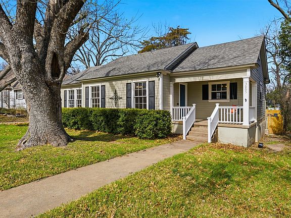 3rd image of 3005 Windsor Ave