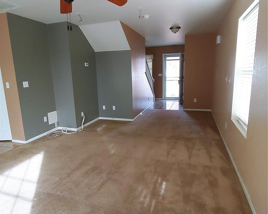 2nd image of 5561 Halifax St