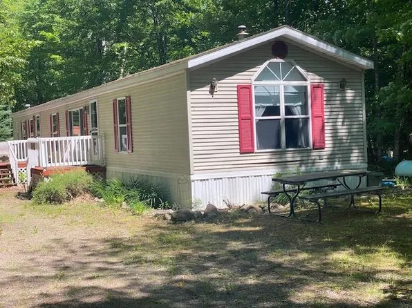 15054 Definn Dr, Mountain, WI 54149