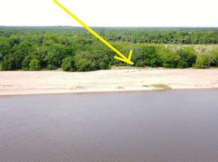 190 Riverchase Ln, Apalachicola, FL 32320