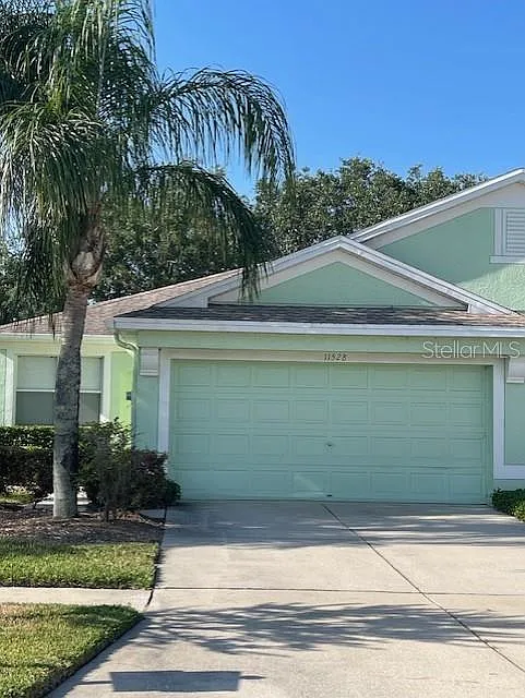 2 bed, 2.0 bath, 1329 sqft, $2,000 — Photo 1