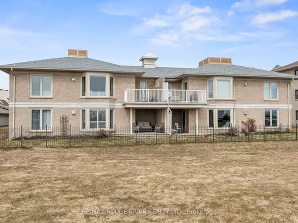 101 Marisa Ln #2, Cobourg, ON K9A 5N6