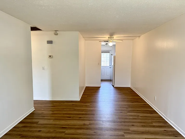 1501 Chestnut Ave #F — Photo 3